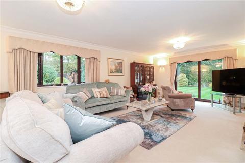 4 bedroom bungalow for sale - Disraeli Park, Beaconsfield, HP9