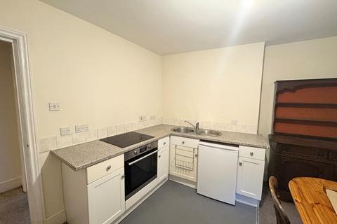 undefined, Exeter City Centre - 1 bedroom spacious flat part furnished