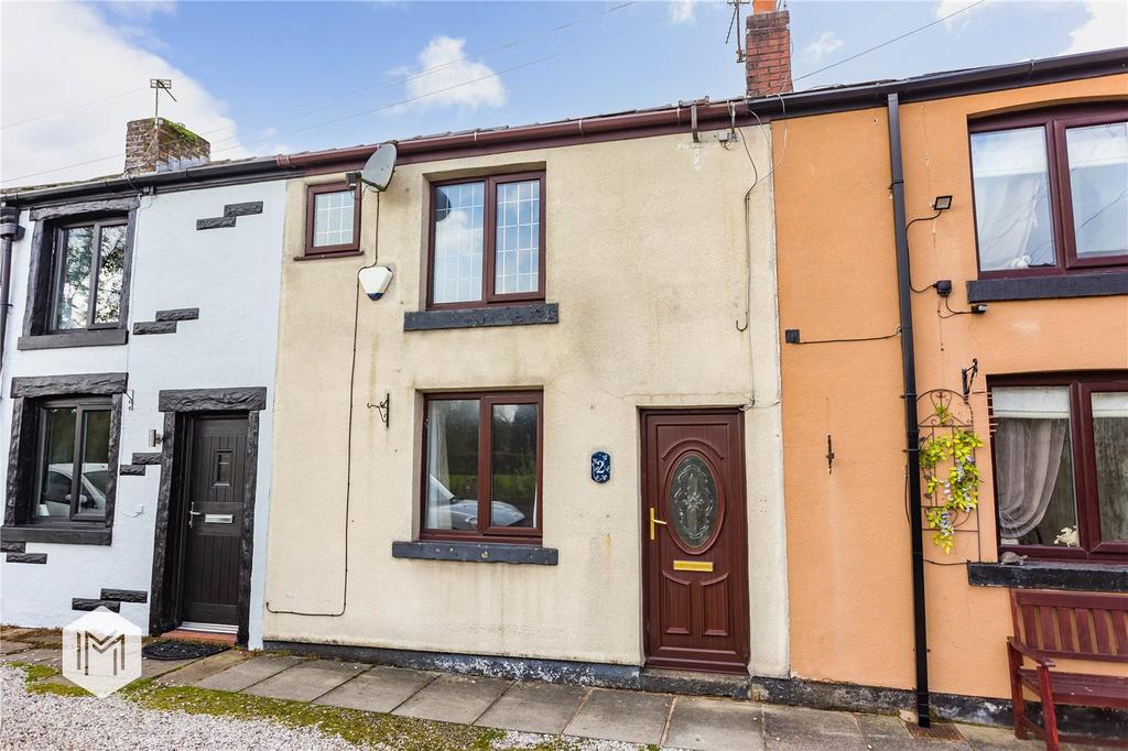 Wash Fold, Bury, Greater Manchester, BL8 2 bed terraced house for sale £150,000