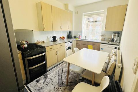 2 bedroom flat to rent, Westbrook House, Holloway, N7