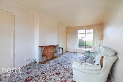 2 bedroom semi-detached house for sale - Swarcliffe Approach, Leeds