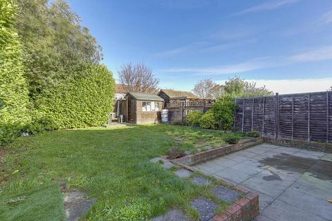 41 Greenways, Buntingford, SG9 9EG