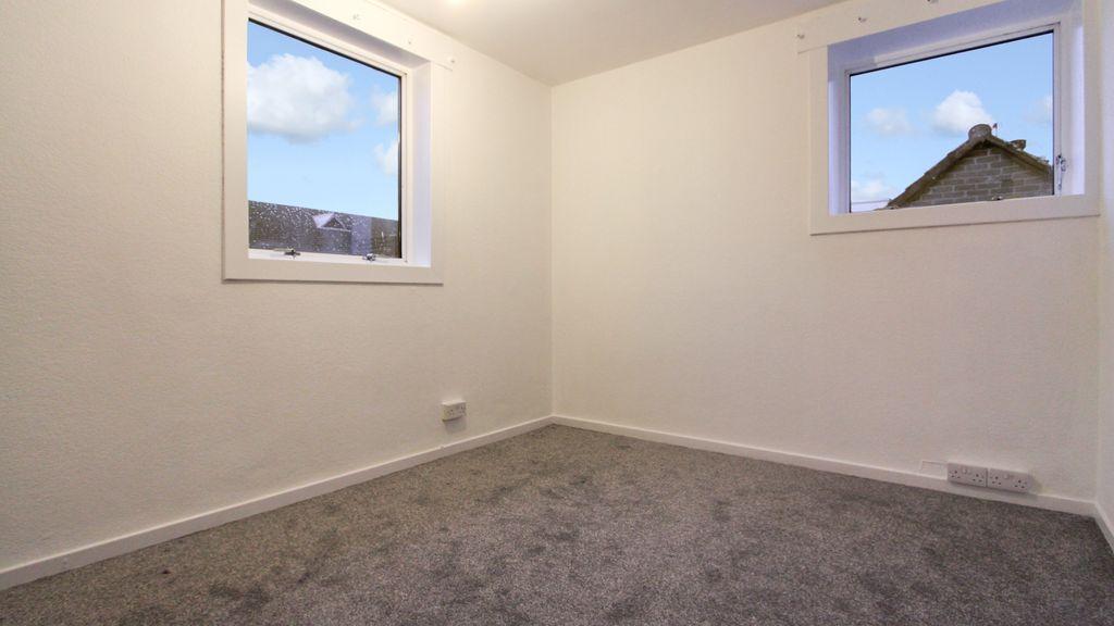 Bedroom 2 (Double)