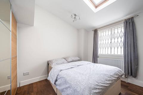 1 bedroom flat to rent, CLITTERHOUSE ROAD, Cricklewood, London, NW2