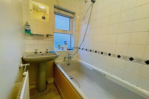6b - 6c Central Road, Wembley, HA0 2LH