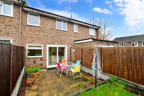 2 bedroom terraced house for sale - Farningham Close, Maidstone, Kent