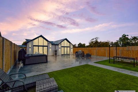 Prospect Cottage Elmley Road, Minster On Sea, Sheerness, ME12 3SS