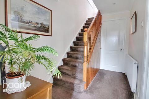 44 Jarrett Avenue, Wainscott, Rochester, ME2 4NL