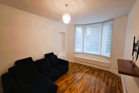 undefined, Flat 1/1, 3 Gavinburn Street, Old Kilpatrick, Glasgow