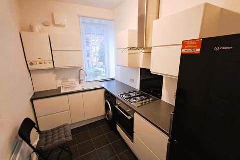 undefined, Flat 1/1, 3 Gavinburn Street, Old Kilpatrick, Glasgow