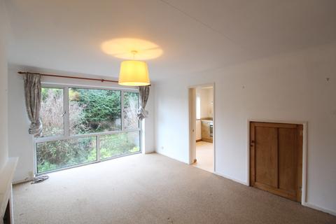 2 bedroom flat to rent, Pelham Road, Lindfield, RH16