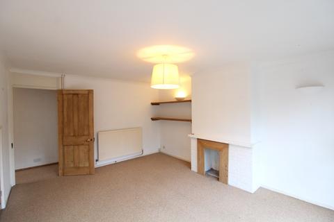 2 bedroom flat to rent, Pelham Road, Lindfield, RH16