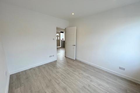 2 bedroom apartment to rent, Boundary Road, Hove BN3 4EF