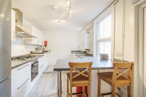 5 bedroom terraced house to rent, Divinity Road, Oxford, OX4