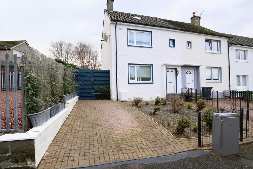 Kippen Drive, Busby G76 3 bed end of terrace house for sale £249,950