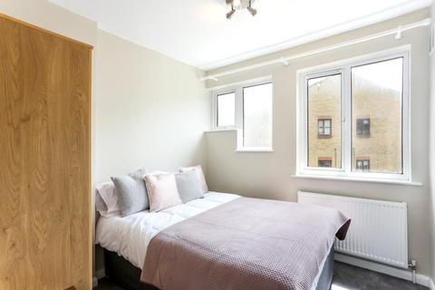 1 bedroom apartment to rent - Tulse Hill, London, SW2