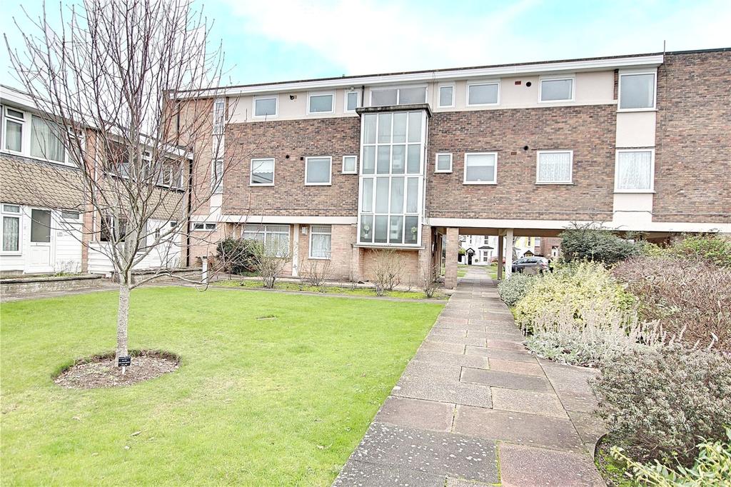 Arundel Garden, Rustington... 1 bed apartment £200,000
