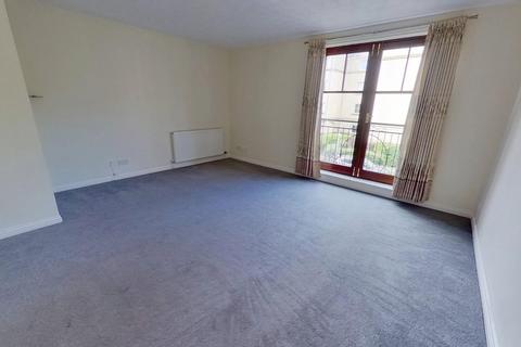 3 bedroom terraced house to rent, Huntingdon Place, Edinburgh, EH7