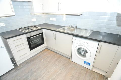 2 bedroom flat for sale - Olive Shapley Avenue, Manchester, M20