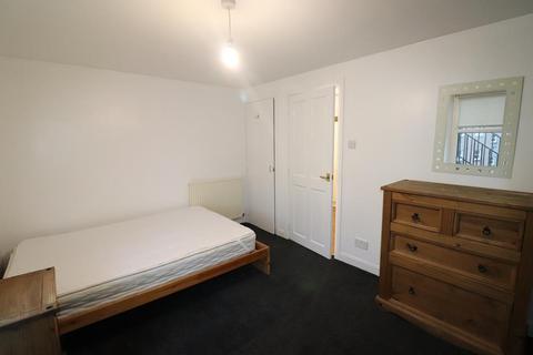 2 bedroom ground floor flat to rent - Holburn Street, Aberdeen, AB10