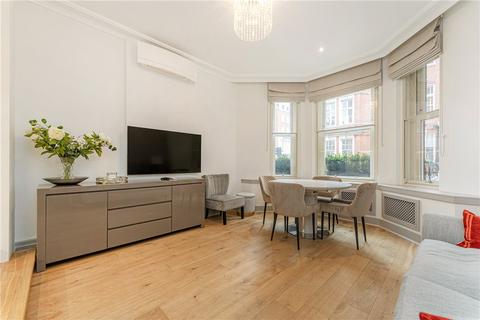 2 bedroom apartment to rent, Park Street, Mayfair, London, W1K