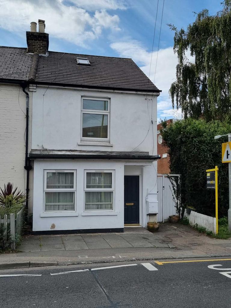 Southgate Road,Potters Bar 1 bed £1,100 pcm (£254 pw)