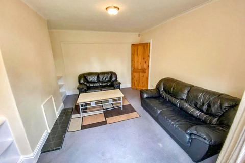 3 bedroom semi-detached house to rent, Arnfield Road, Manchester, Greater Manchester, M20