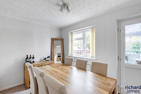 2 Baileys Mead, Royal Wootton Bassett, Swindon, SN4 8LH