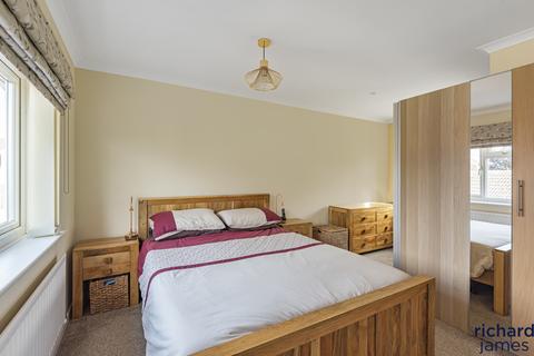 2 Baileys Mead, Royal Wootton Bassett, Swindon, SN4 8LH