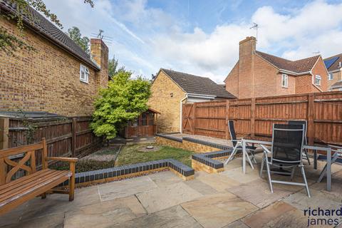 2 Baileys Mead, Royal Wootton Bassett, Swindon, SN4 8LH