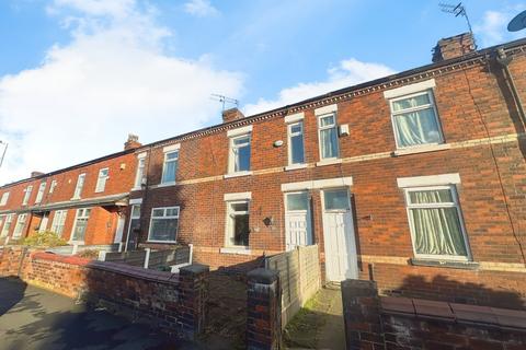 3 bedroom terraced house to rent, Hardy Street, Eccles, Manchester, M30