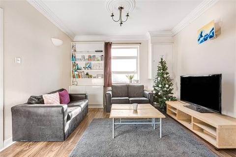 4 bedroom flat to rent - Battersea Rise, London