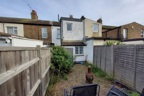 127 West Road, Shoeburyness, Southend-on-sea, SS3 9EF