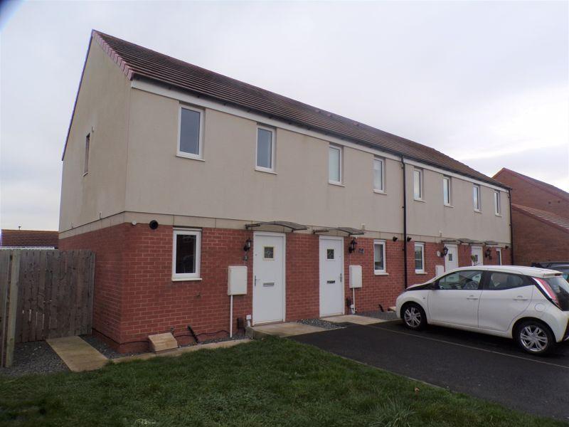 Opal Close, Marine point, Hartlepool 2 bed terraced house £595 pcm (£