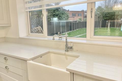 31 Hazelhurst Road, Castle Bromwich, Birmingham, B36 0BH