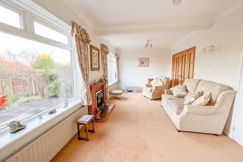 98 Bankside Crescent, Sutton Coldfield, B74 2JA