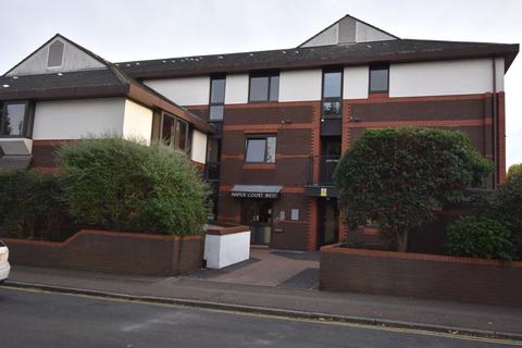 2 bedroom apartment to rent - Gordon Place, Southend-On-Sea