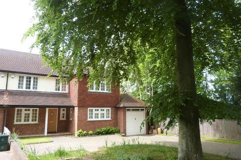 4 bedroom end of terrace house for sale, Purley Downs Road, South Croydon, Surrey, CR2 0RB