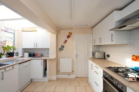 2 bedroom end of terrace house for sale - Pitt Road, Farnborough, BR6 7EB