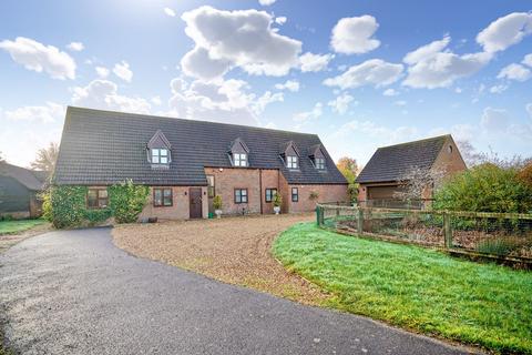 6 bedroom detached house for sale - Rotten Row, Riseley, Bedford, MK44