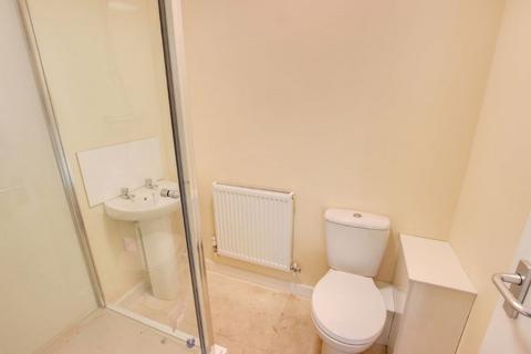 2 bedroom apartment to rent, Lower Bristol Road, Bath