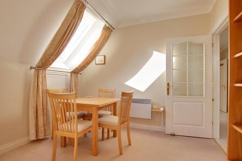 2 bedroom apartment for sale - Brookley Road, Brockenhurst, SO42