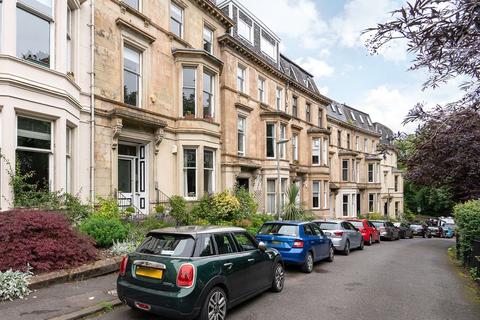 2 bedroom apartment to rent, Botanic Crescent, Botanics, Glasgow