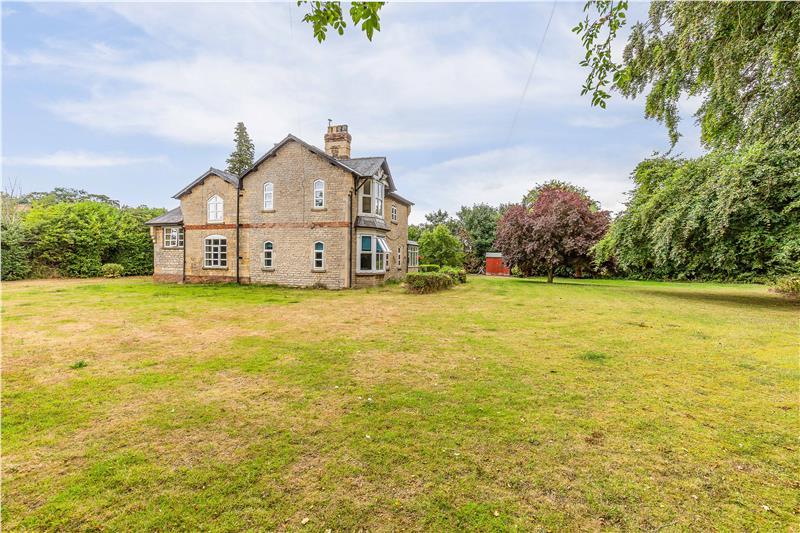 Dunston Pillar House, Nocton, Lincoln, Lincolnshire, LN4 2AR 4 bed