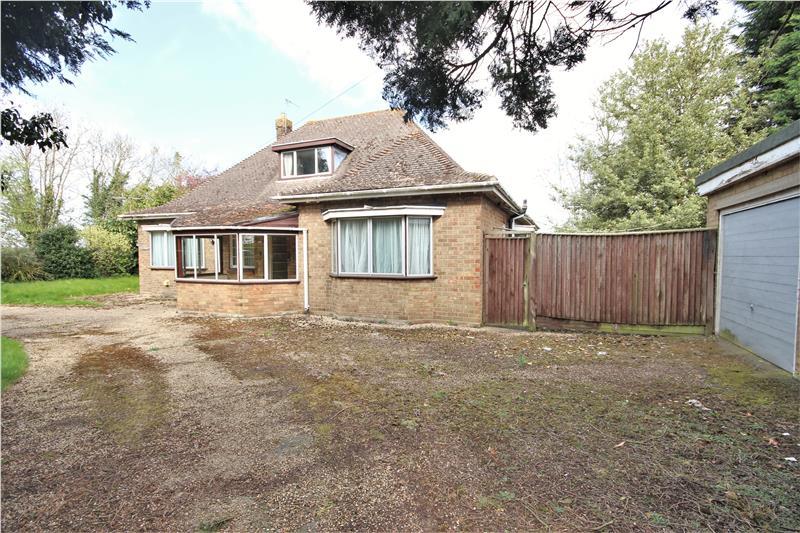 Stone Delf, Barlings, Lincoln... 3 bed detached house £365,000