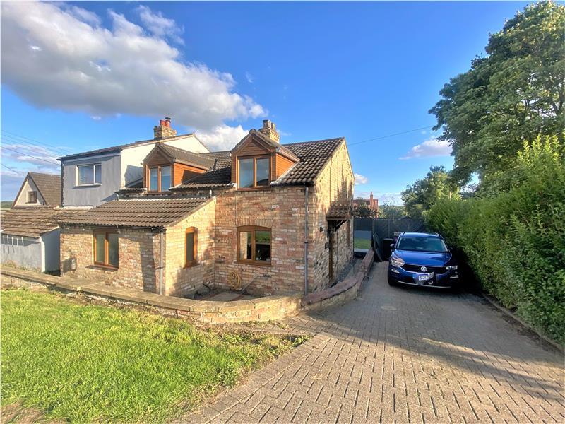 Bramble Cottage, Willingham Road, East Barkwith, Market Rasen, Lincolnshire, LN8 5RP 2 bed house