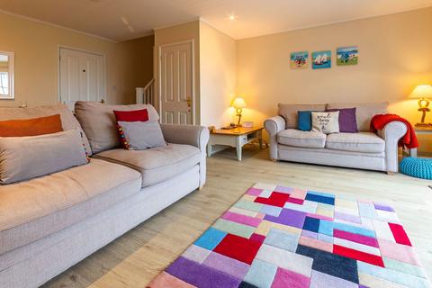 3 bedroom end of terrace house for sale, 62 Windrush Lake, Isis and Windrush Lakes