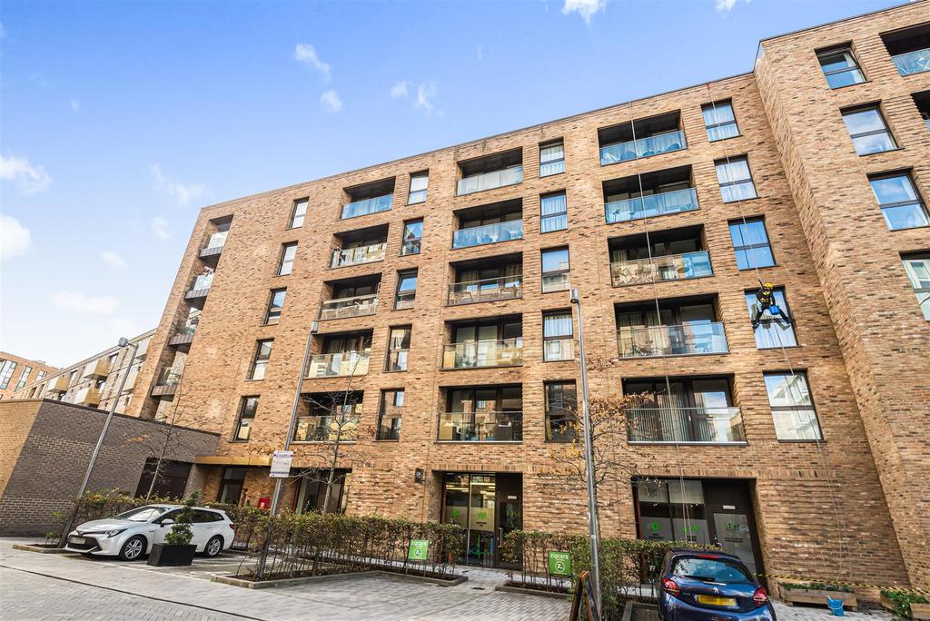 Yeoman Street, Deptford, SE8 1 bed apartment £1,875 pcm (£433 pw)