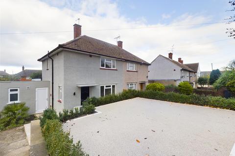 25 Headley Drive, New Addington, Croydon, CR0 0QH