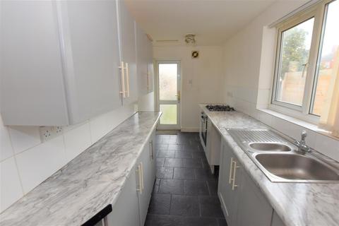 3 bedroom terraced house for sale - Skirbeck Road, Hull